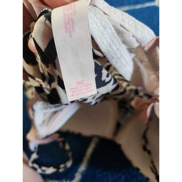 Victoria Secret Women's Leopard Lingerie 36c - Picture 6 of 6